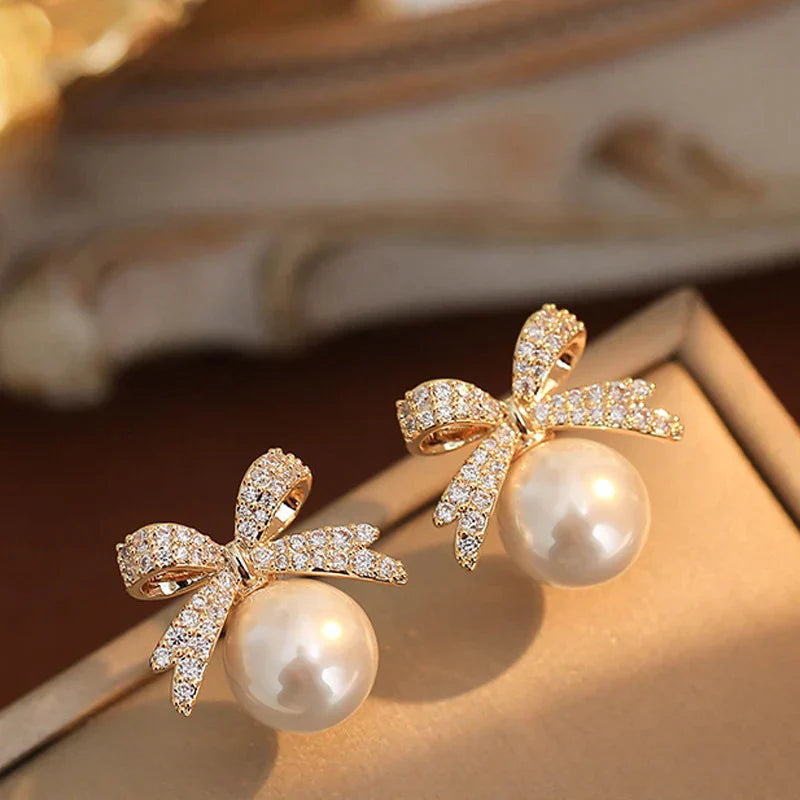 Gift Ideas for Her: From Romantic to Heartfelt (She’ll Actually Love These)